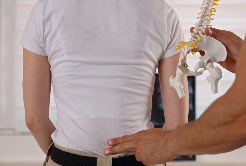 Things You Must Consider Before Getting Back Pain Treatment